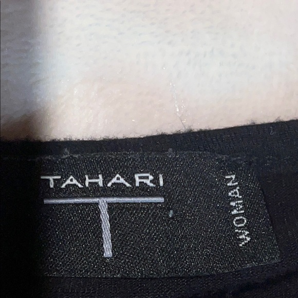 Tahari Women’s Black Long Sleeved Round Crew Neck 3/4 Sleeve Size 1X - Picture 2 of 16